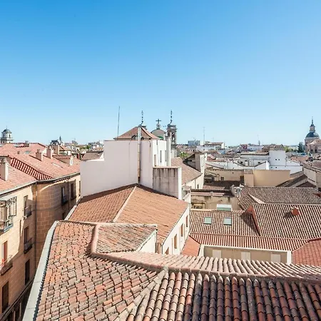 Atico En El Centro Con Terraza Y Vistas Increibles Apartment Madrid Exterior photo